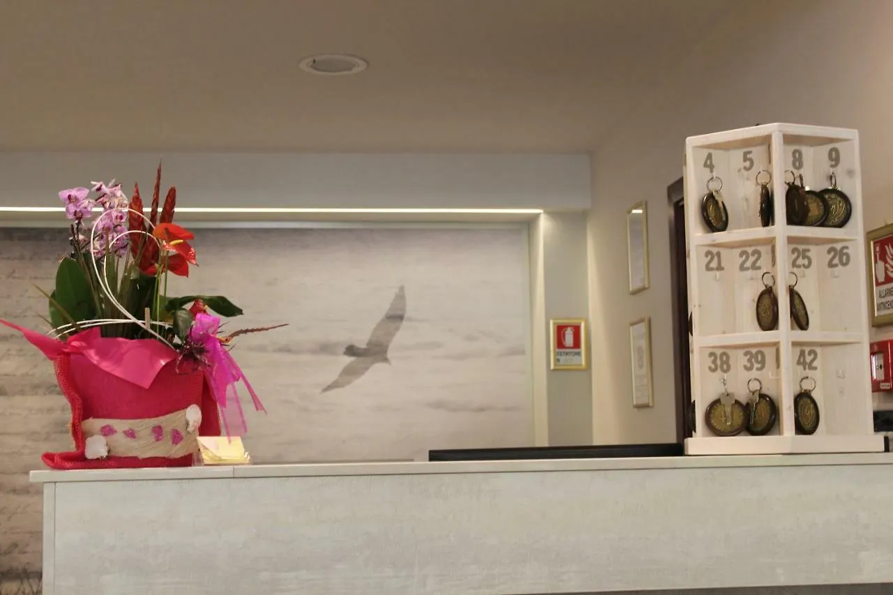 Hotel Mauri Marebello 3*,  Italy