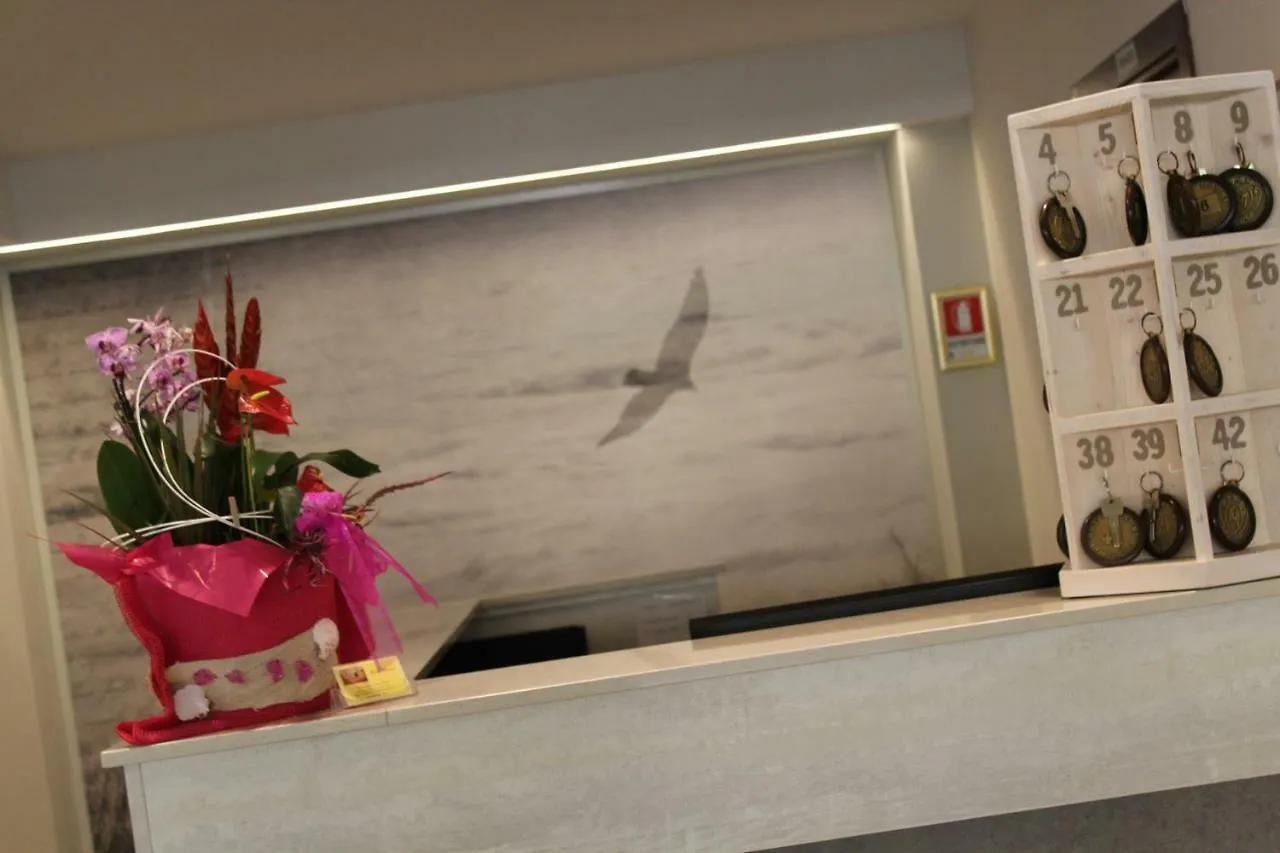 ***  Hotel Mauri Marebello Italy